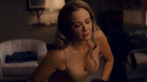 Lauren Holly Sexy Tiny Pretty Things S01E04 E06 E07 E09 2020 02