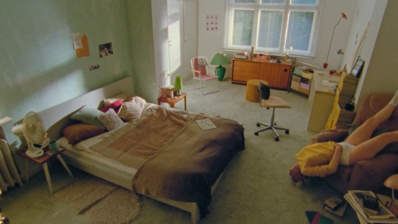 Linda Rohrer cleavage movie scene 2022 Linda Rohrer cleavage movie scene 2022