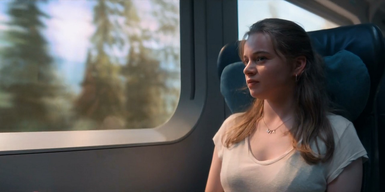 Luna Wedler, Caro Cult cleavage movie scene 2020 Luna Wedler, Caro Cult cleavage movie scene 2020