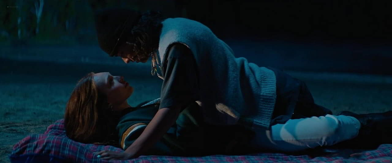 Hot Maddie Ziegler, Djouliet Amara explicit scene 2023 Hot Maddie Ziegler, Djouliet Amara explicit scene 2023