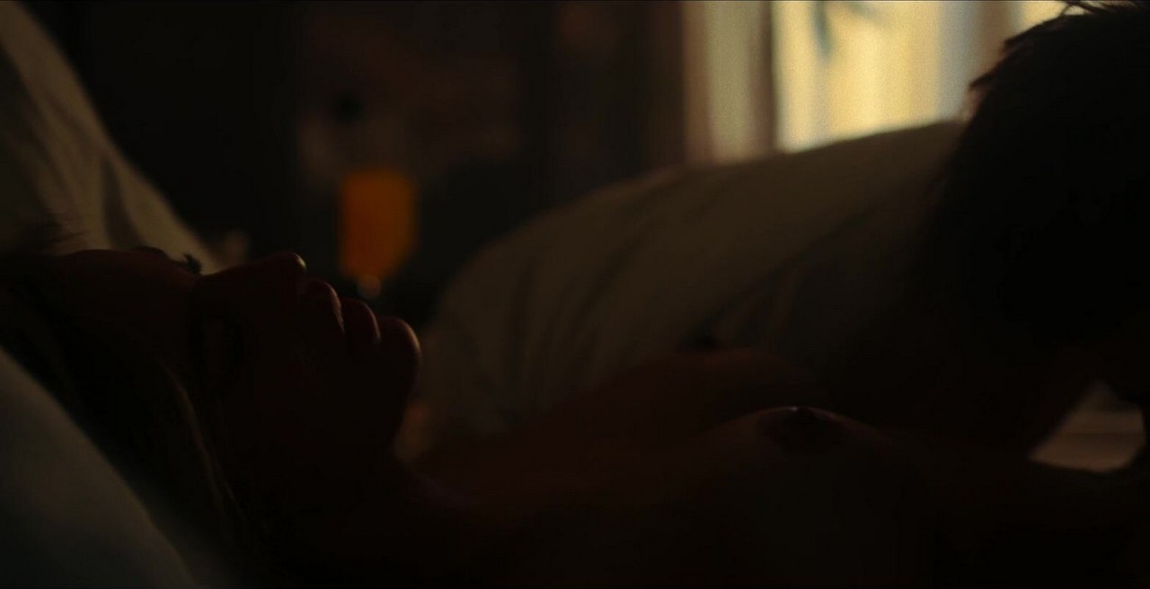 Manuela Gonzalez cleavage movie scene 2023 Manuela Gonzalez cleavage movie scene 2023