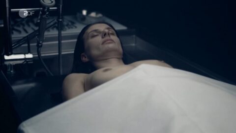 Marie Ronnebeck Nude Professor T. S01E04 2017 1