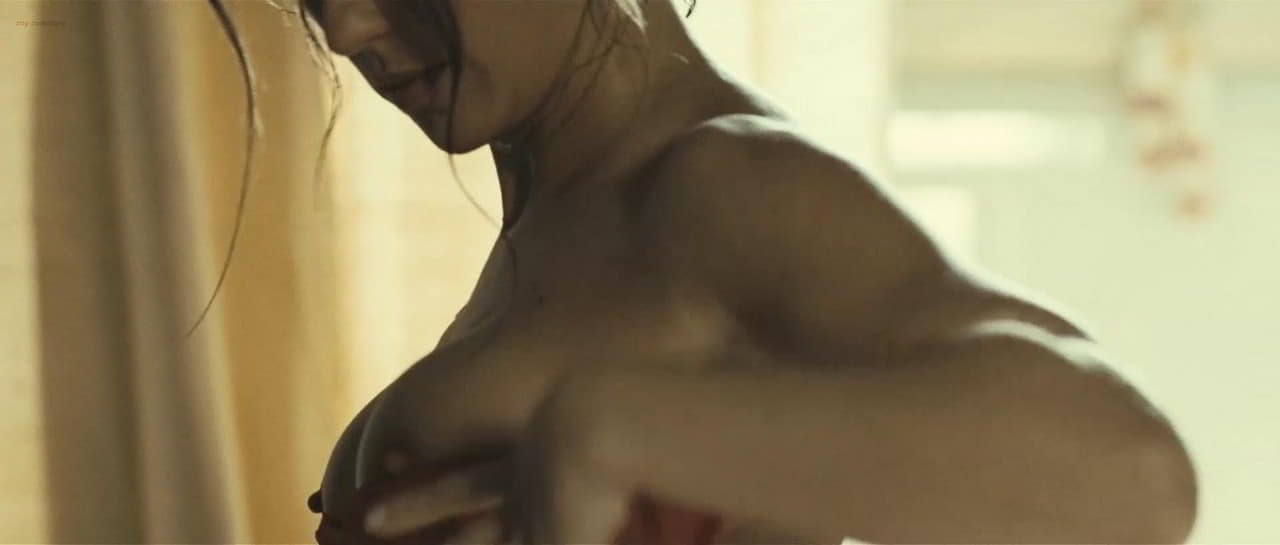 Marta Etura nude scene in Sleep Tight Marta Etura nude scene in Sleep Tight