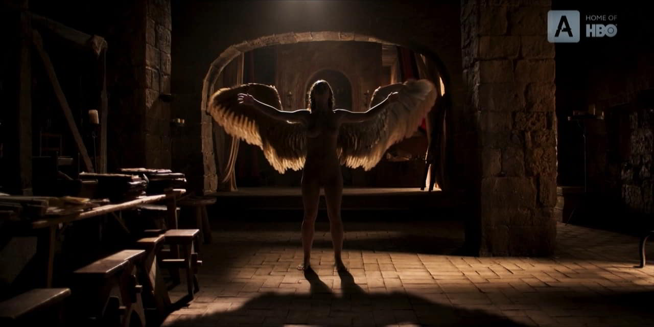 Matilda De Angelis bare butt in Leonardo - S01E01 Matilda De Angelis bare butt in Leonardo - S01E01