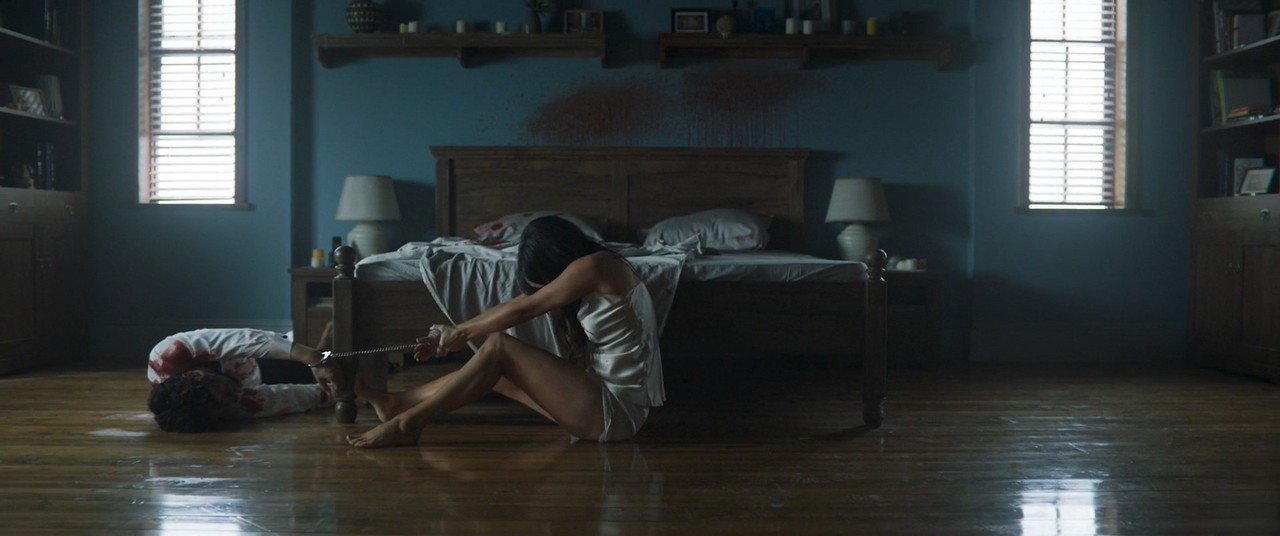 Megan Fox bare butt in Till Death Megan Fox bare butt in Till Death