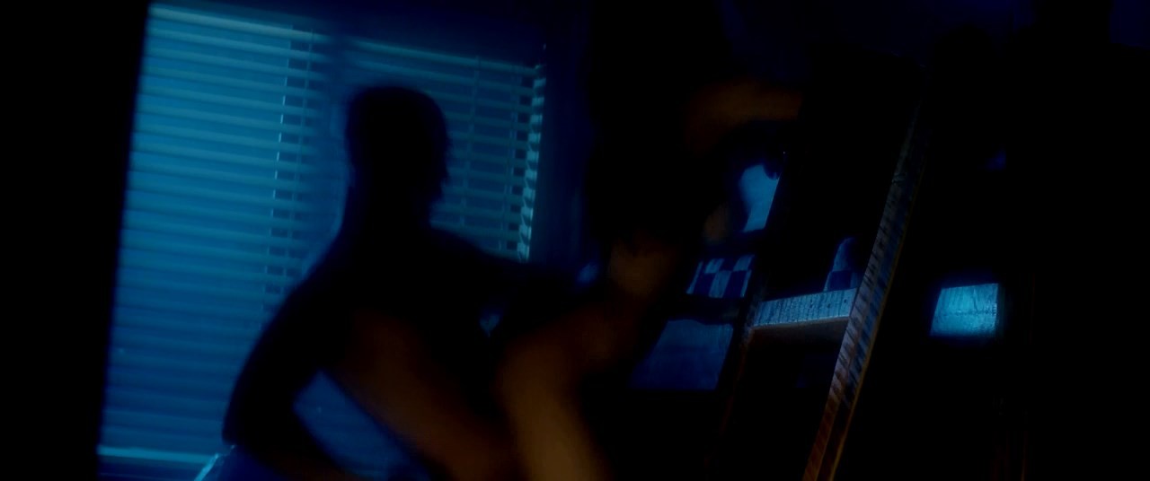 Michelle Renee Allaire cleavage movie scene 2018 Michelle Renee Allaire cleavage movie scene 2018