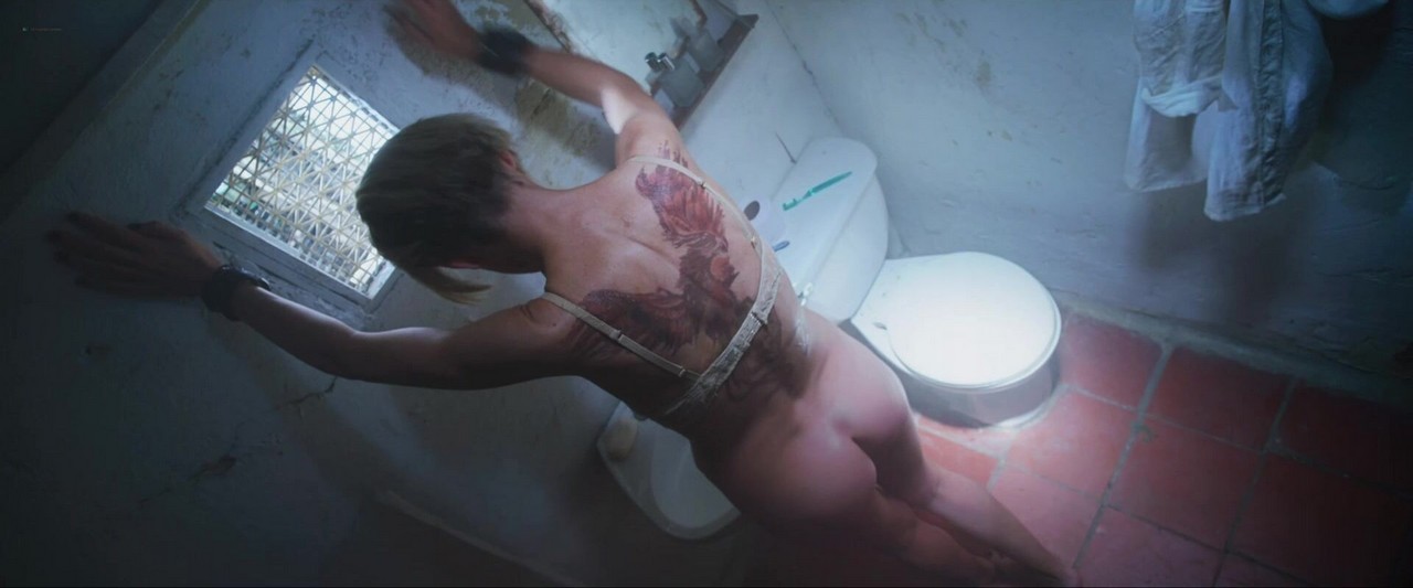 Oksana Orlan bare butt in Dominique Oksana Orlan bare butt in Dominique