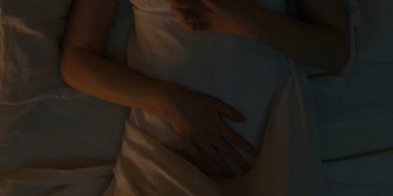 Phoebe Dynevor nude scene in Bridgerton - S01E03-08 Phoebe Dynevor nude scene in Bridgerton - S01E03-08