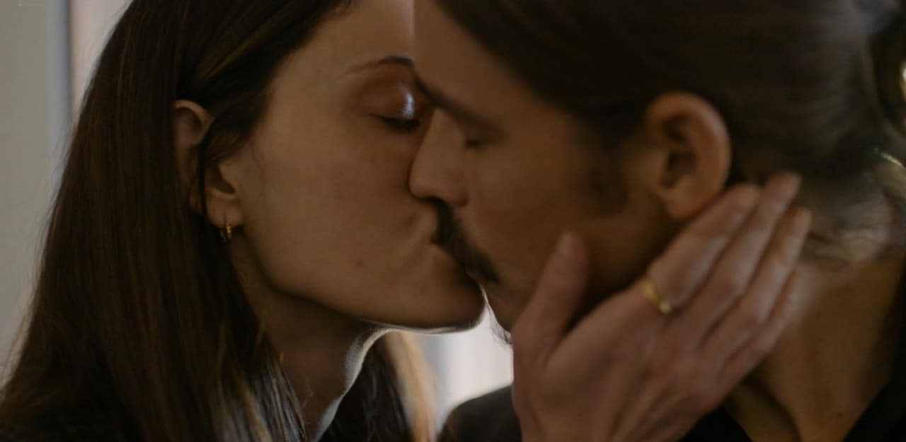 Hot Phoebe Tonkin explicit scene 2026 Hot Phoebe Tonkin explicit scene 2026