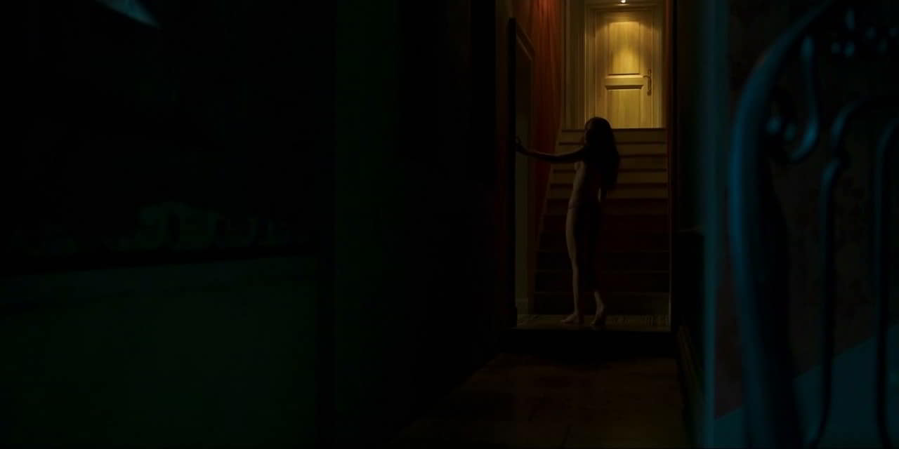Roxane Duran, Julia Stiles, Lena Olin bare butt in Riviera - S02E01-E04-E05 Roxane Duran, Julia Stiles, Lena Olin bare butt in Riviera - S02E01-E04-E05