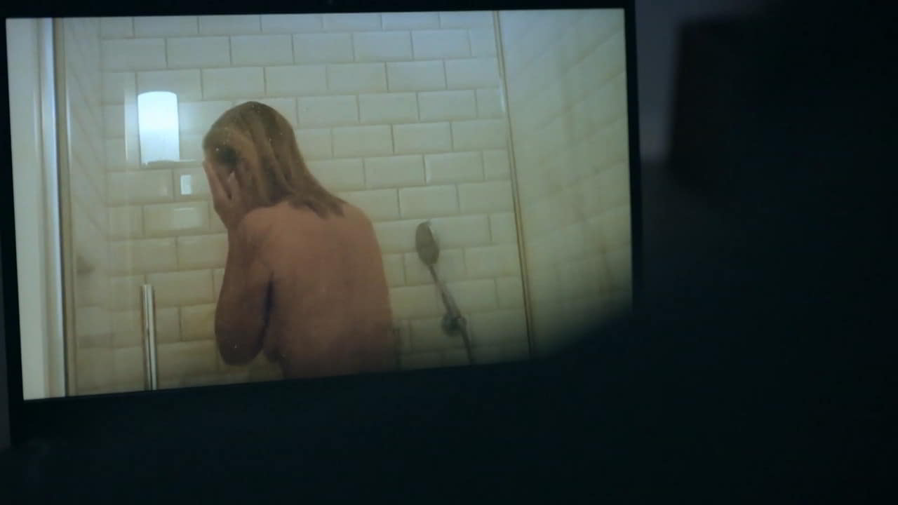 Susan Sideropoulos topless Glaub nicht alles, was du siehst - S01E02-05 Susan Sideropoulos topless Glaub nicht alles, was du siehst - S01E02-05