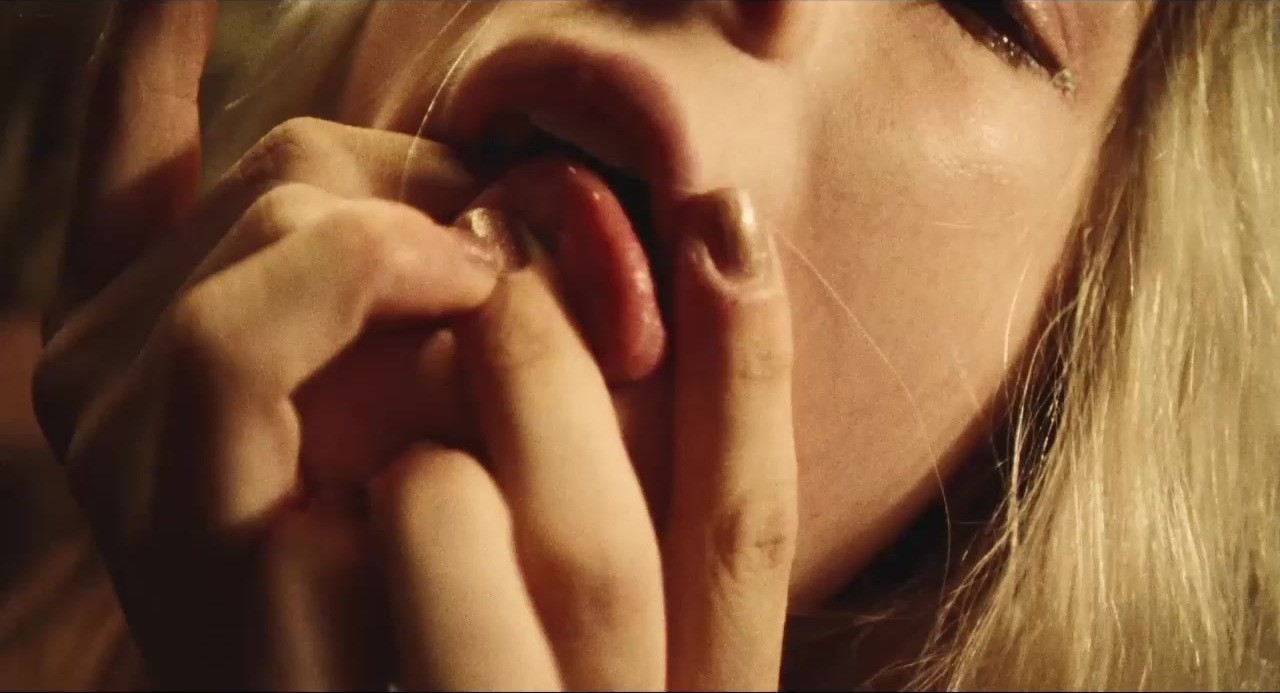 Hot Sydney Sweeney explicit scene 2022 Hot Sydney Sweeney explicit scene 2022