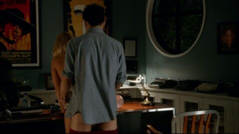 Tara Holt Nude Californication S07E02 04 2014 3