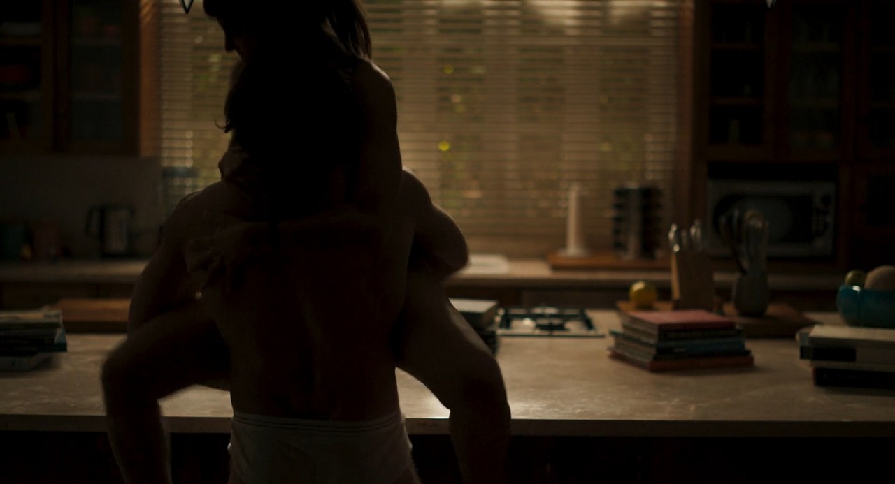 Veronica Echegui bare butt in Book of Love Veronica Echegui bare butt in Book of Love