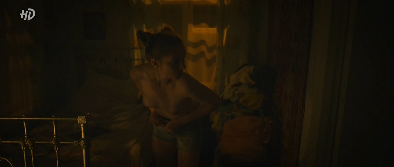 Veronika Moxireva topless Topi - S01E04 Veronika Moxireva topless Topi - S01E04
