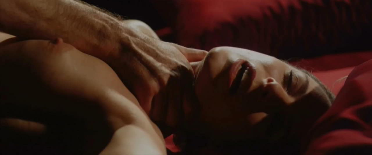 Veronique Picciotto nude scene in Suivez La Fleche Veronique Picciotto nude scene in Suivez La Fleche