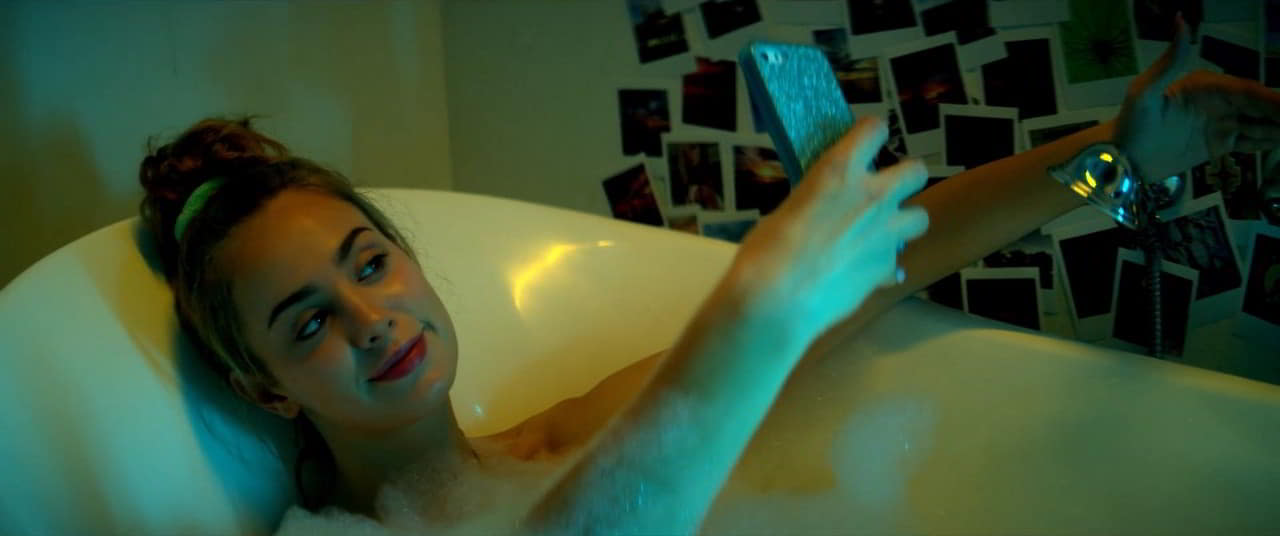 Wiktoria Gasiewska topless Krime story. Love story Wiktoria Gasiewska topless Krime story. Love story