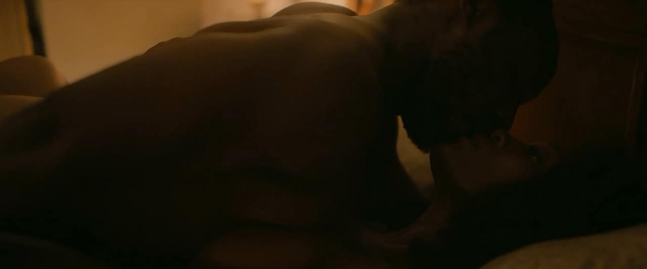 Yolanda Ross nude scene in Bull Yolanda Ross nude scene in Bull