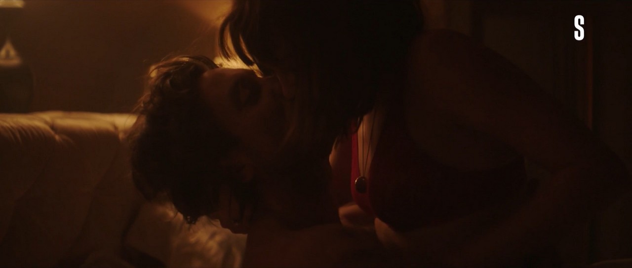 Yuliya Khlynina topless KrisTina - S01E04 Yuliya Khlynina topless KrisTina - S01E04