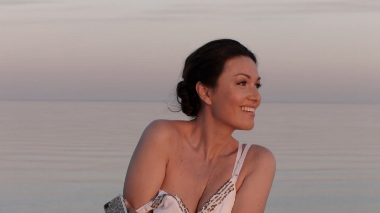 Yuliya Takshina cleavage movie scene 2019 Yuliya Takshina cleavage movie scene 2019