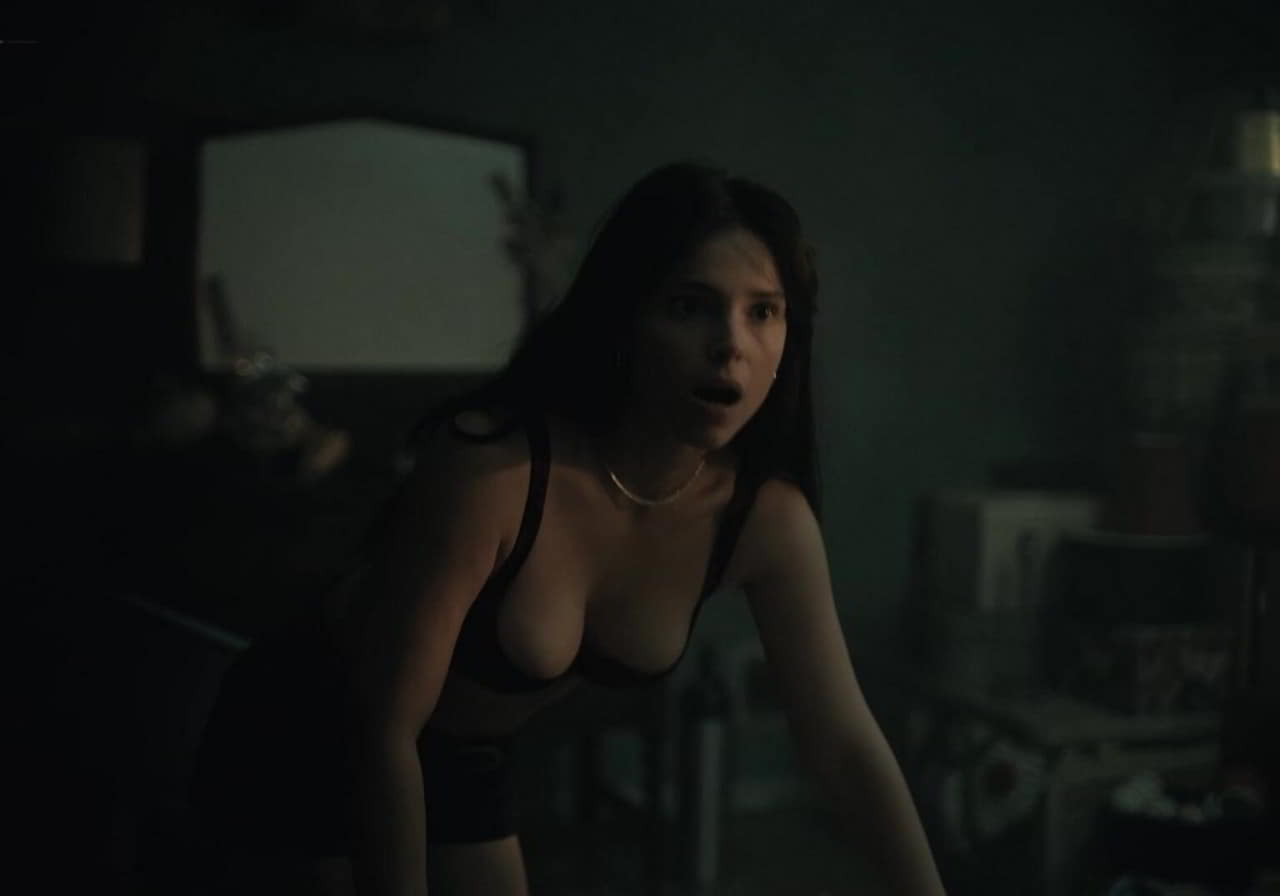 Inde Navarrette nude scene in Obsession Inde Navarrette nude scene in Obsession