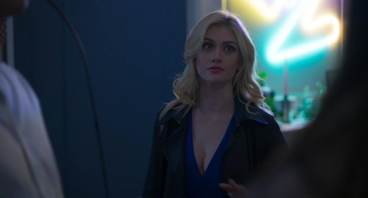 Katherine McNamara, Victoria Justice bare butt in Trust Katherine McNamara, Victoria Justice bare butt in Trust