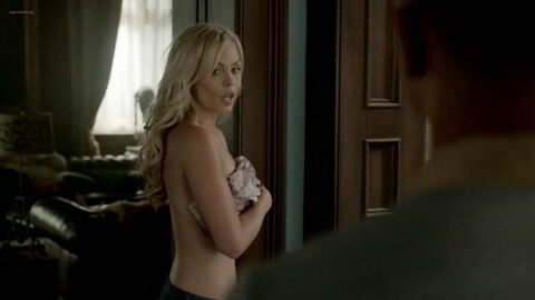 Laura Vandervoort Sexy Bitten S01E04 2014 2
