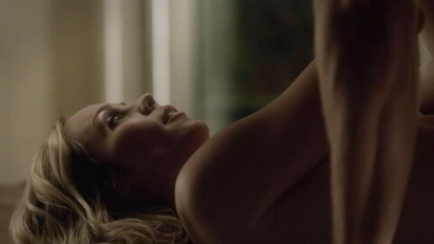 Laura Vandervoort Sexy Bitten S03E02 2016 2