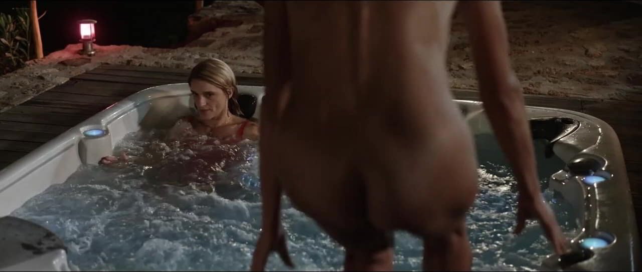 Laure Calamy, Kristin Scott Thomas, Olivia Cote topless Les Cyclades Laure Calamy, Kristin Scott Thomas, Olivia Cote topless Les Cyclades
