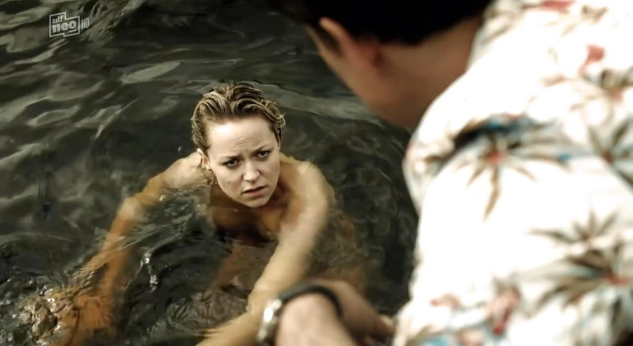 Lisa Wagner nude scene in Kommissarin Heller - S01E01 Lisa Wagner nude scene in Kommissarin Heller - S01E01