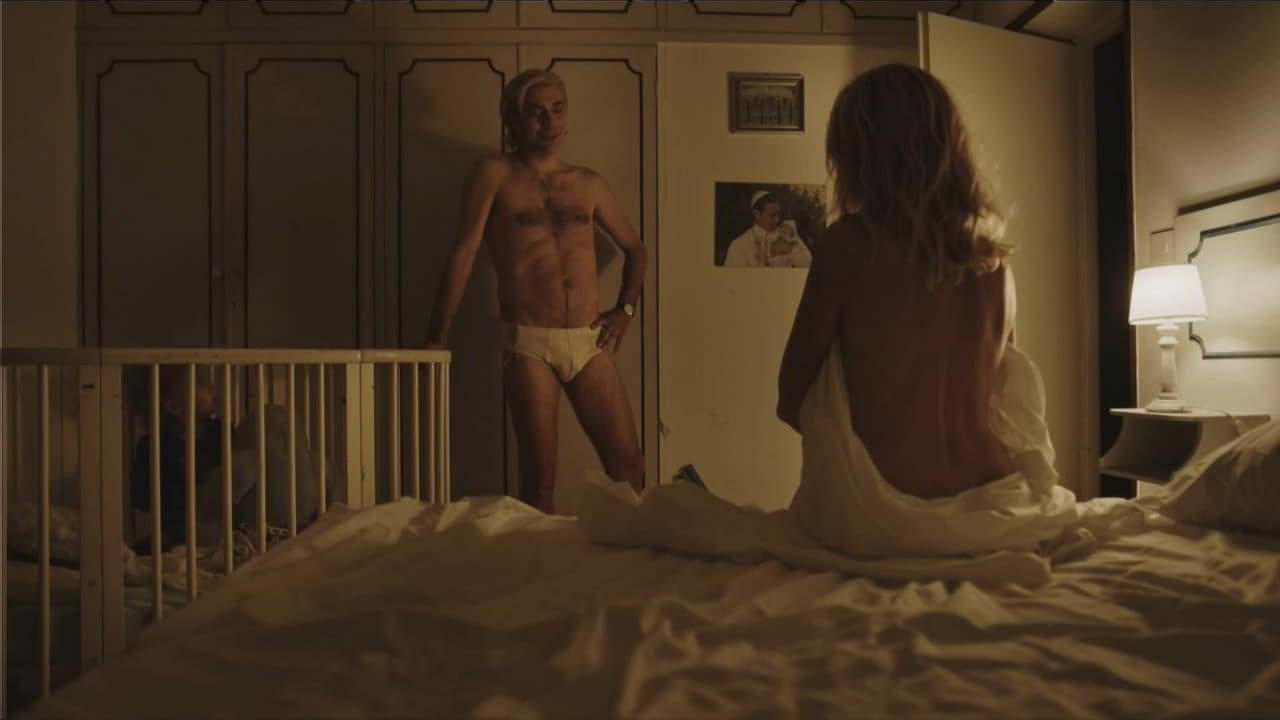 Ludivine Sagnier bare butt in The New Pope - S01E03-04 Ludivine Sagnier bare butt in The New Pope - S01E03-04
