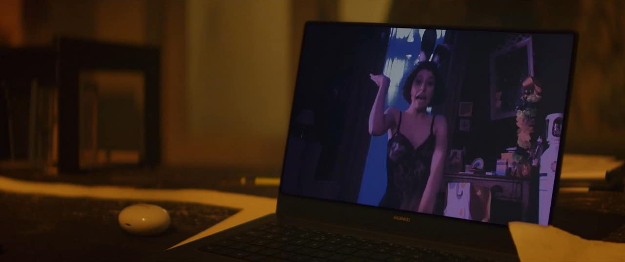 Ludovica Francesconi bare butt in Ancora piu bello Ludovica Francesconi bare butt in Ancora piu bello