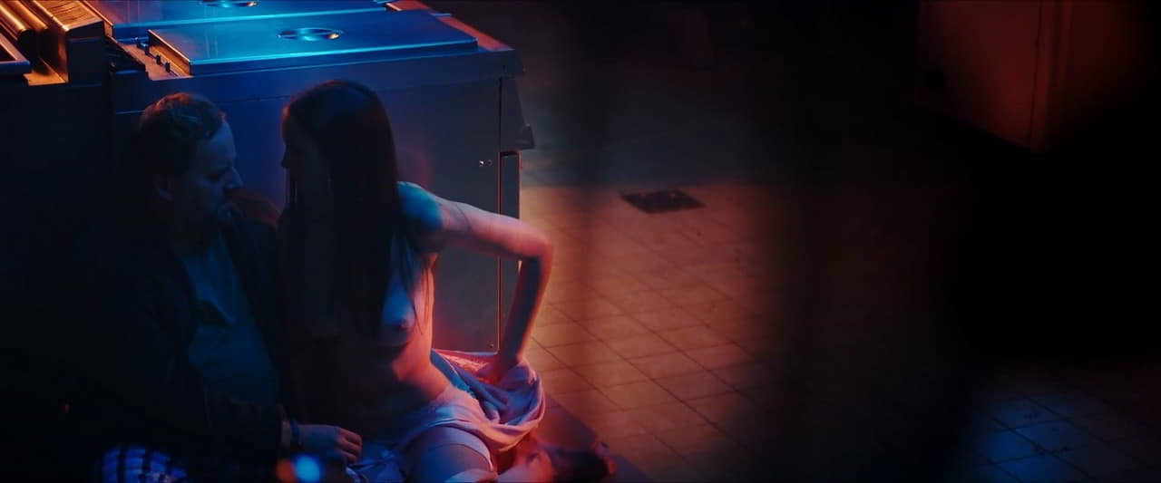 Maaike Neuville, Clara Cleymans cleavage movie scene 2019 Maaike Neuville, Clara Cleymans cleavage movie scene 2019