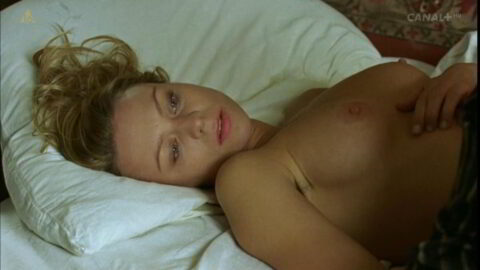 Magdalena Boczarska Nude Rozyczka 2010 3