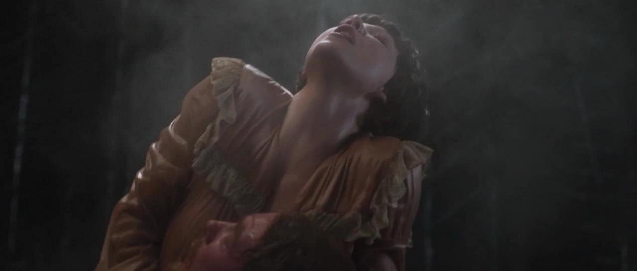 Maggie Gyllenhaal nude scene in Frank Maggie Gyllenhaal nude scene in Frank