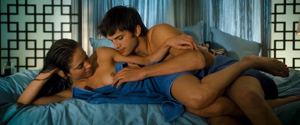 Margarita Levieva nude scene in Spread Margarita Levieva nude scene in Spread