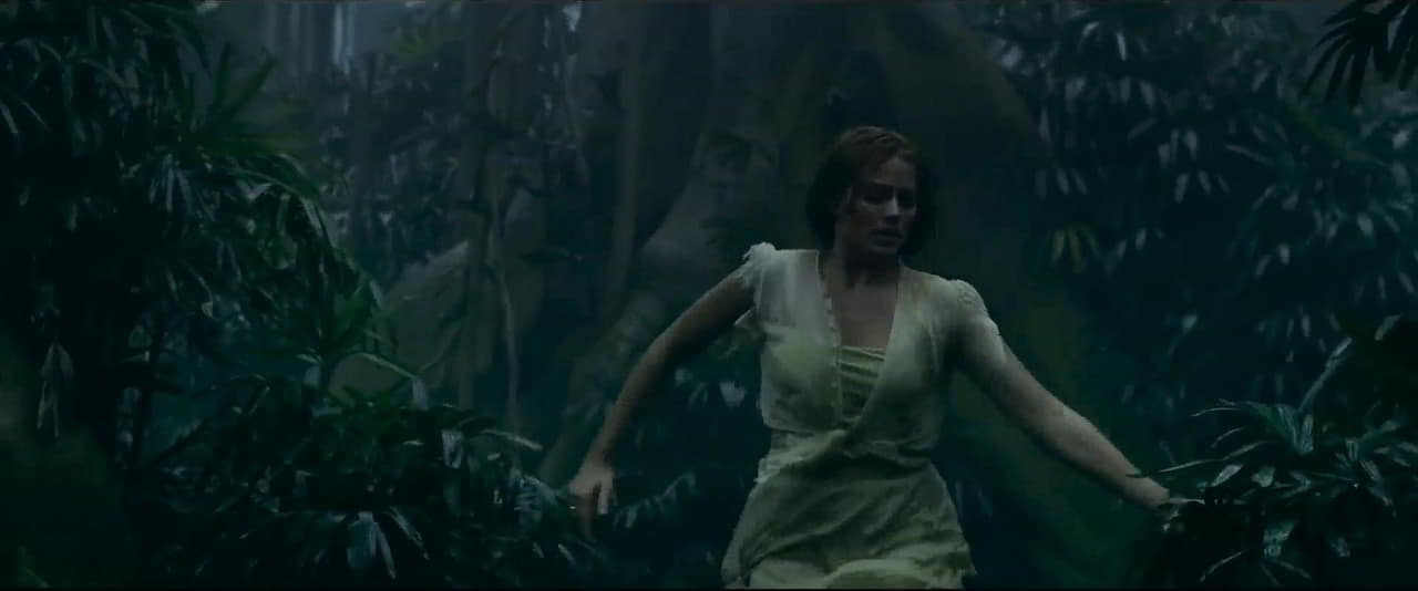 Margot Robbie bare butt in The Legend of Tarzan Margot Robbie bare butt in The Legend of Tarzan