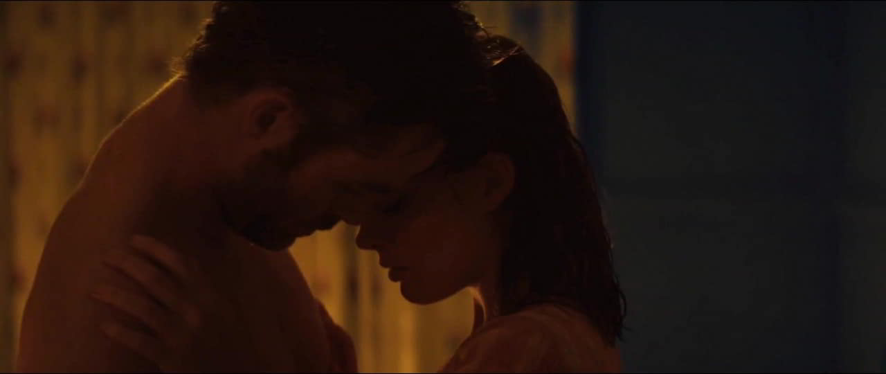 Margot Robbie nude scene in Z for Zachariah Margot Robbie nude scene in Z for Zachariah