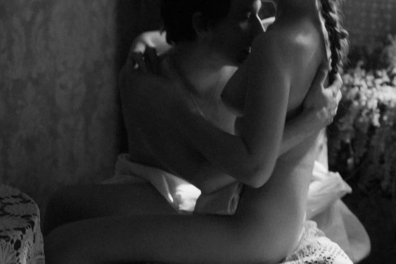 Marianna Zydek, Julia Lewenfisz nude scene in Figurant Marianna Zydek, Julia Lewenfisz nude scene in Figurant