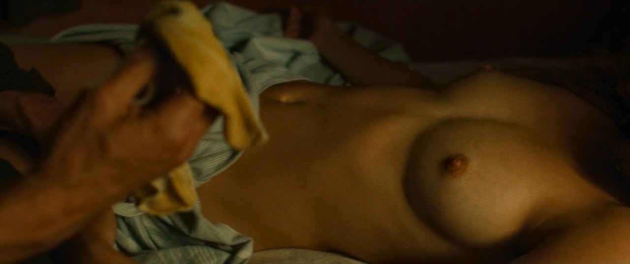 Marlene Burow cleavage movie scene 2023 Marlene Burow cleavage movie scene 2023