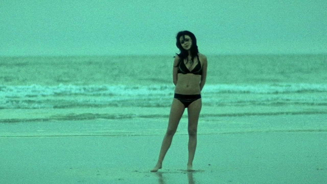 Mila Kunis bare butt in Moving McAllister Mila Kunis bare butt in Moving McAllister