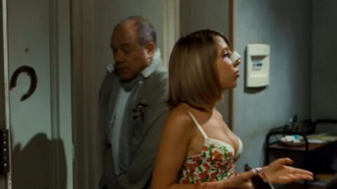 Nadir Caselli Nude Giulia Greco Sexy Micaela Ramazzotti Sexy Posti in piedi in paradiso 2012 18