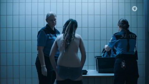 Nadja Sabersky Sexy Freund oder Feind. Ein Krimi aus Passau 2020 1