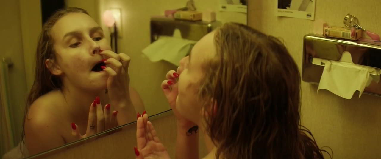 Olivia DeJonge, Geetanjali Thapa cleavage movie scene 2020 Olivia DeJonge, Geetanjali Thapa cleavage movie scene 2020