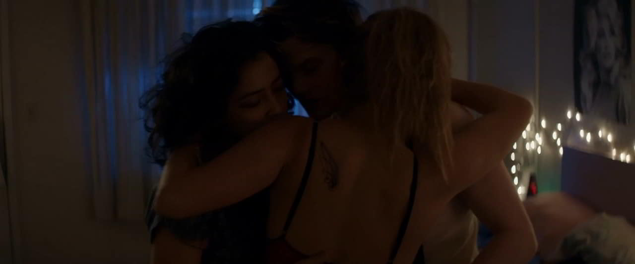 Olivia DeJonge, Geetanjali Thapa bare butt in Stray Dolls Olivia DeJonge, Geetanjali Thapa bare butt in Stray Dolls