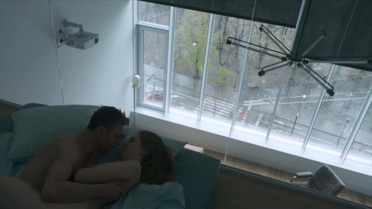 Paulina Chapko cleavage movie scene 2018 Paulina Chapko cleavage movie scene 2018