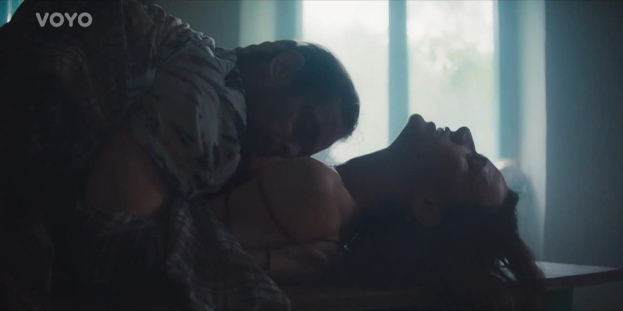 Petra Buckova bare butt in Jitrni zare - S01E01-02 Petra Buckova bare butt in Jitrni zare - S01E01-02