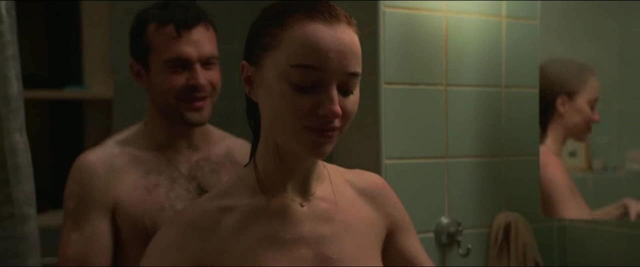 Phoebe Dynevor cleavage movie scene 2023 Phoebe Dynevor cleavage movie scene 2023