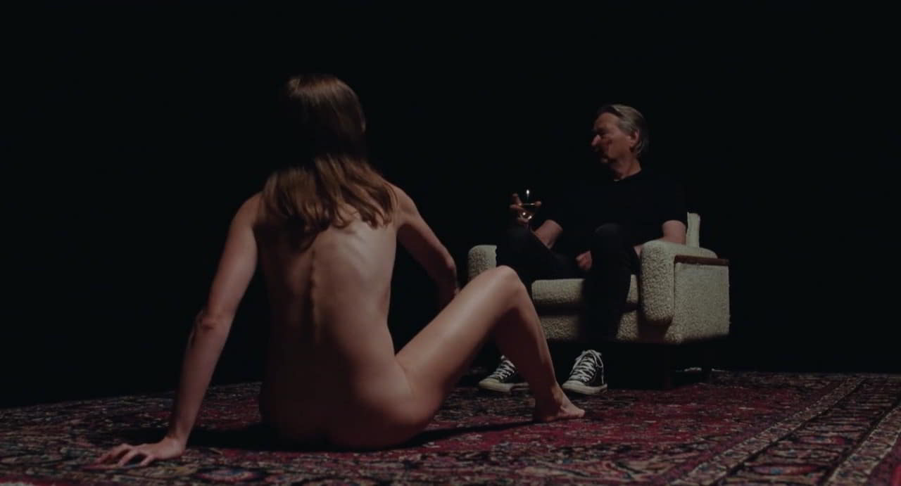 Renate Reinsve cleavage movie scene 2021 Renate Reinsve cleavage movie scene 2021