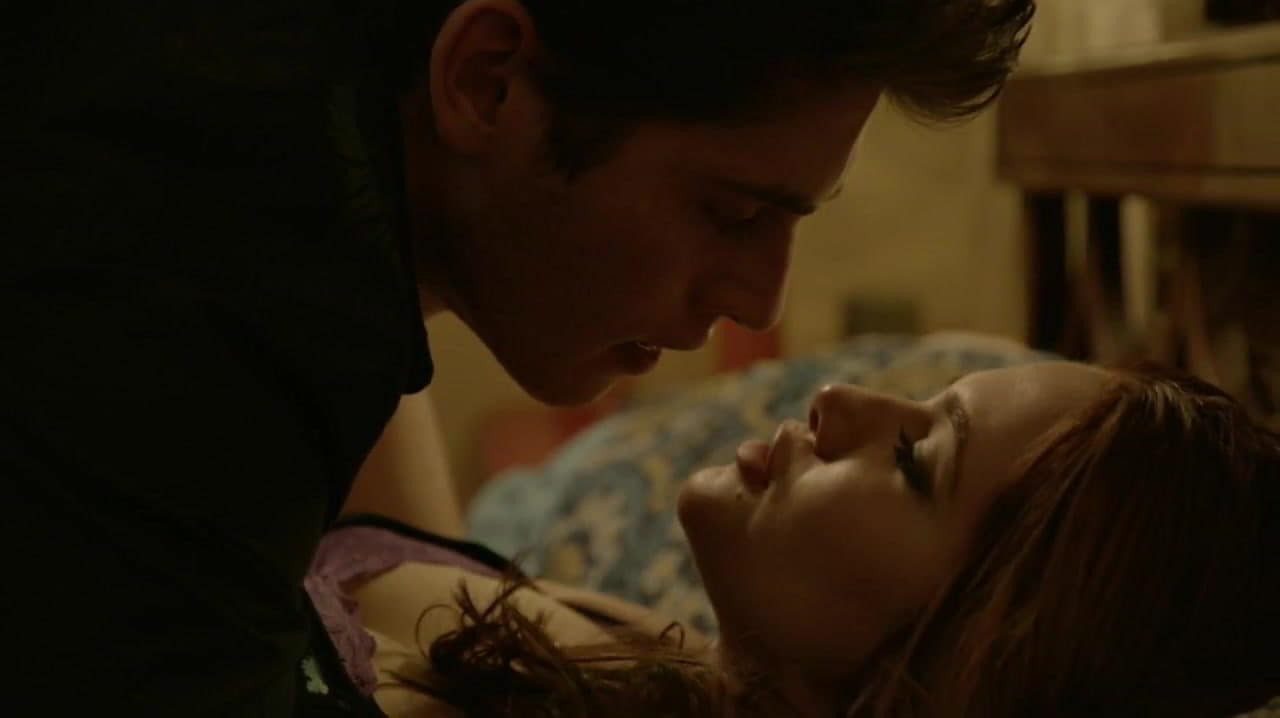 Rita Volk, Sophia Taylor nude scene in Faking It - S01E02 Rita Volk, Sophia Taylor nude scene in Faking It - S01E02